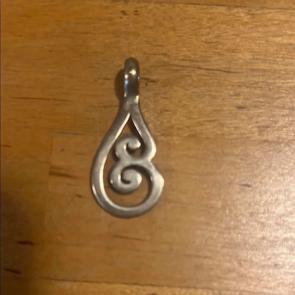 James Avery - Picture 3 of 3